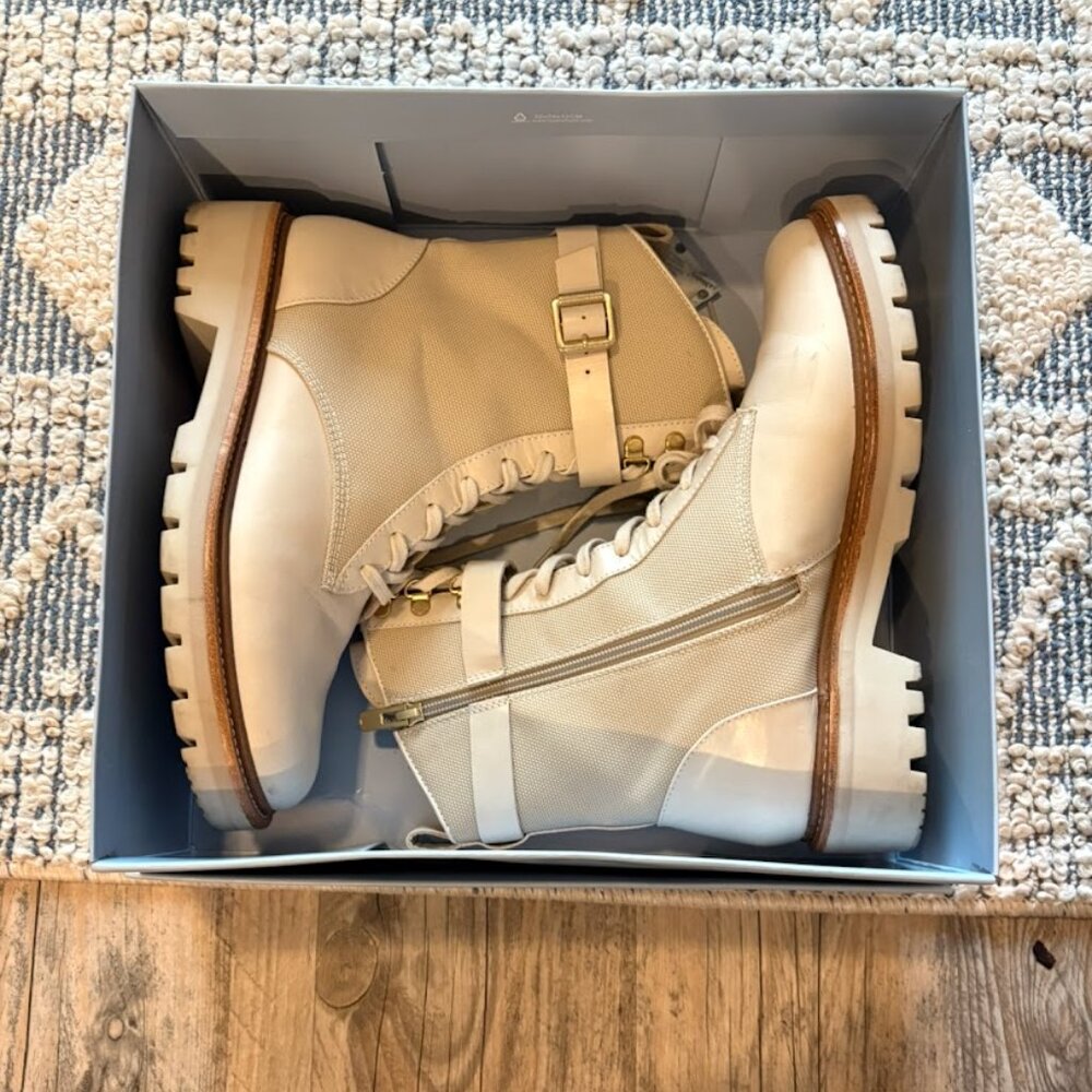 Antonio Melani Cream/White boots